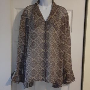 True beauty by Emme paisley top